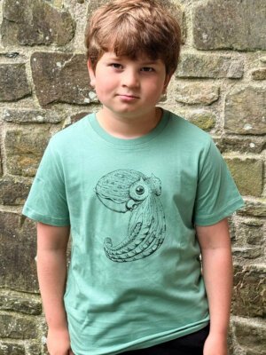 Childrens Curled Octopus T-shirt